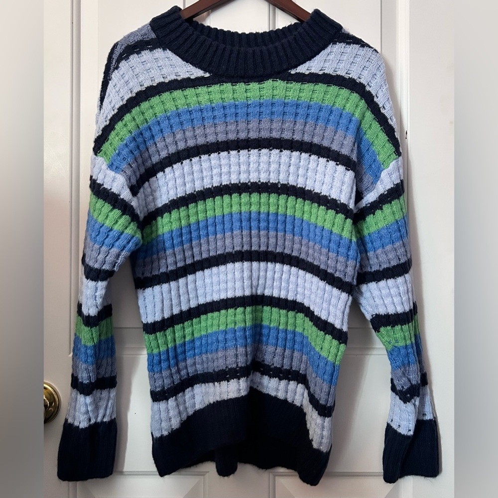 SO Striped Crewneck Sweater Size Medium